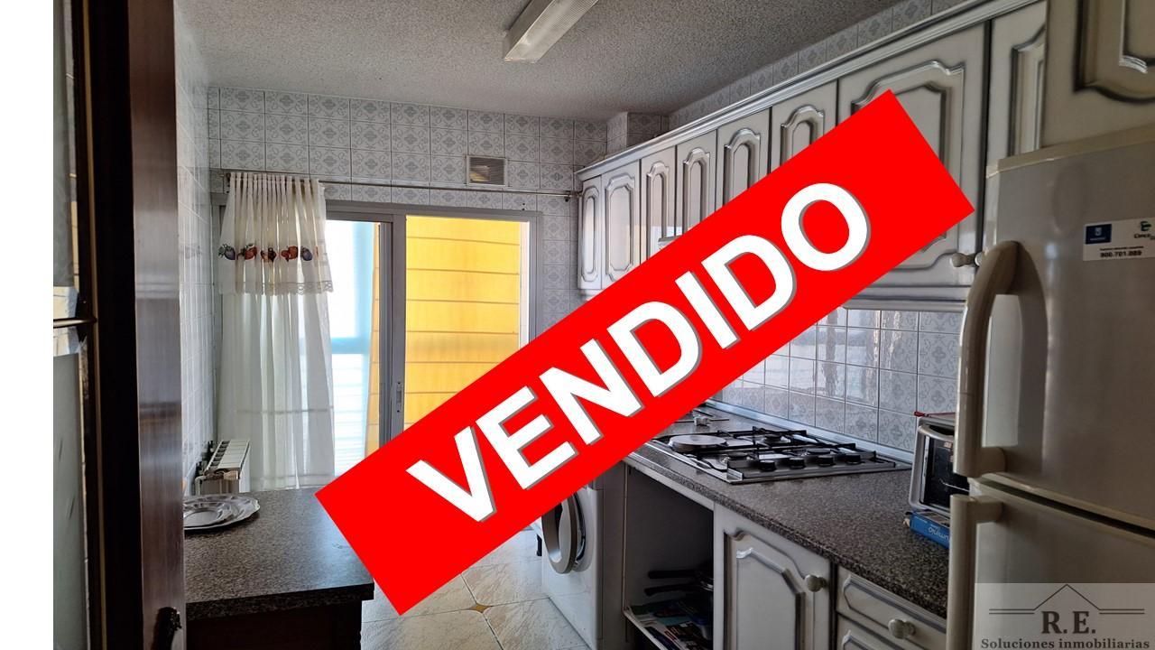 For sale of flat in Madrid