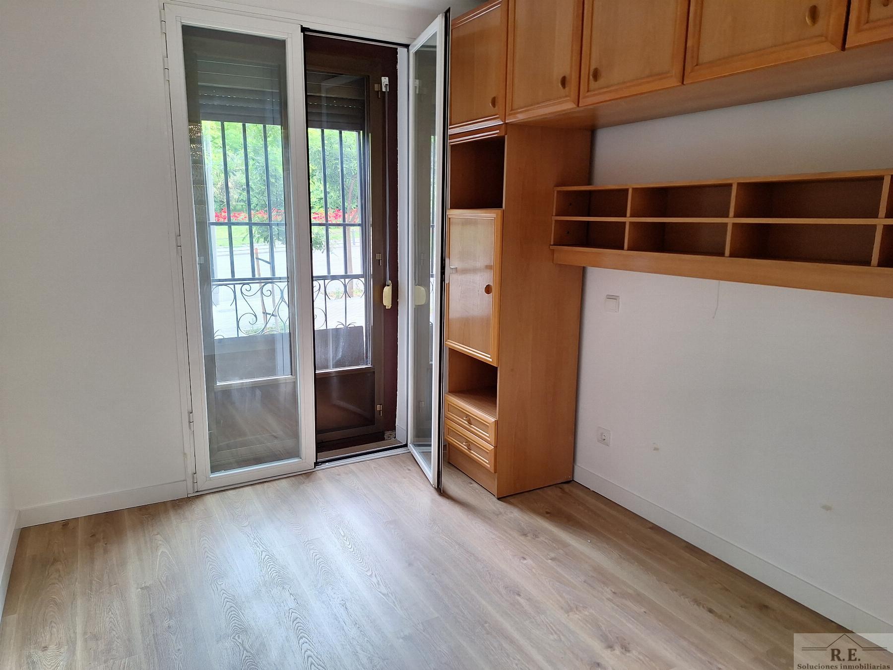 For rent of apartment in Madrid