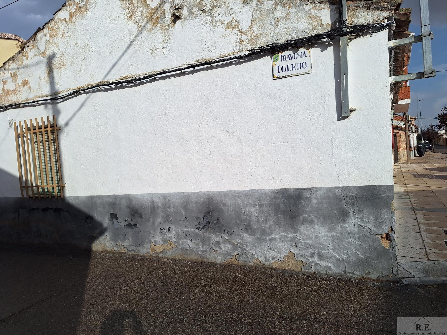 For sale of house in Santa Olalla