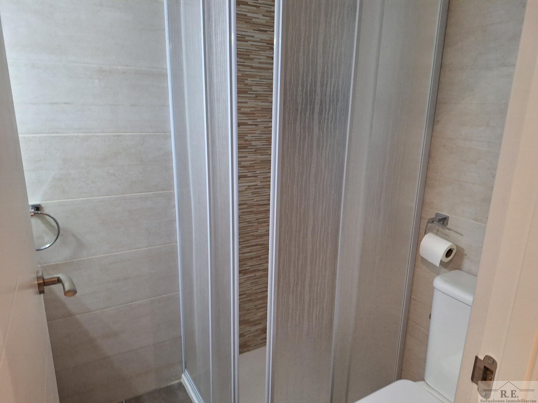 For sale of flat in Madrid