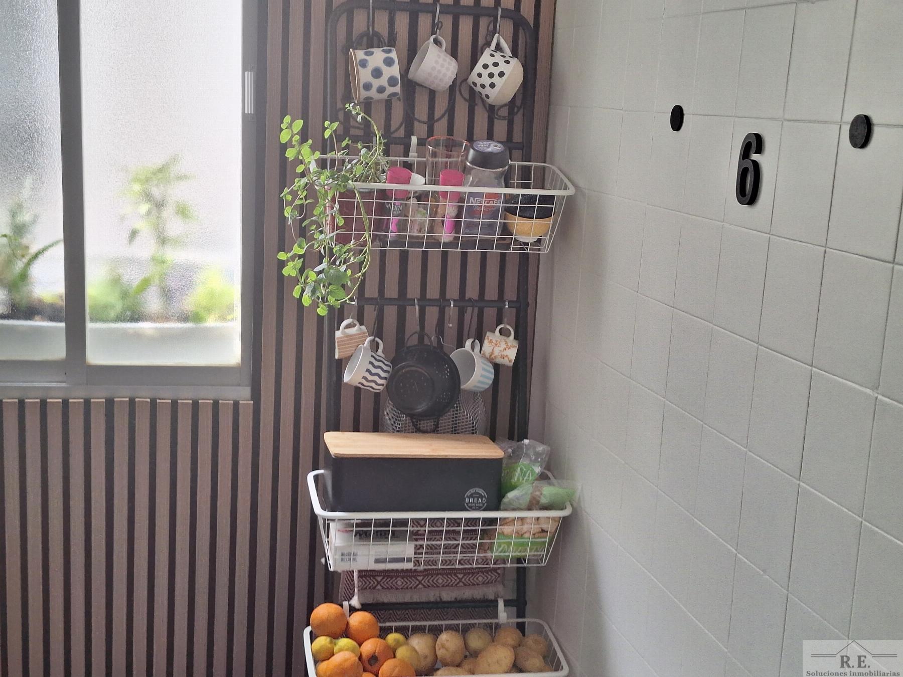 For sale of flat in Madrid
