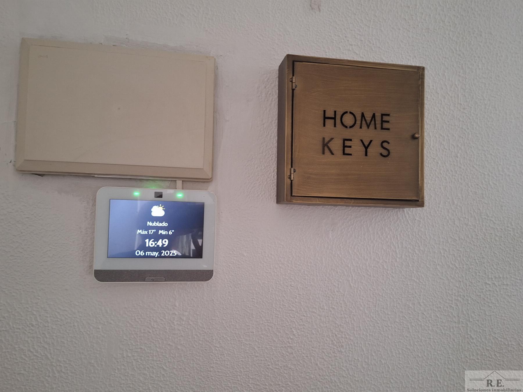 For sale of flat in Madrid