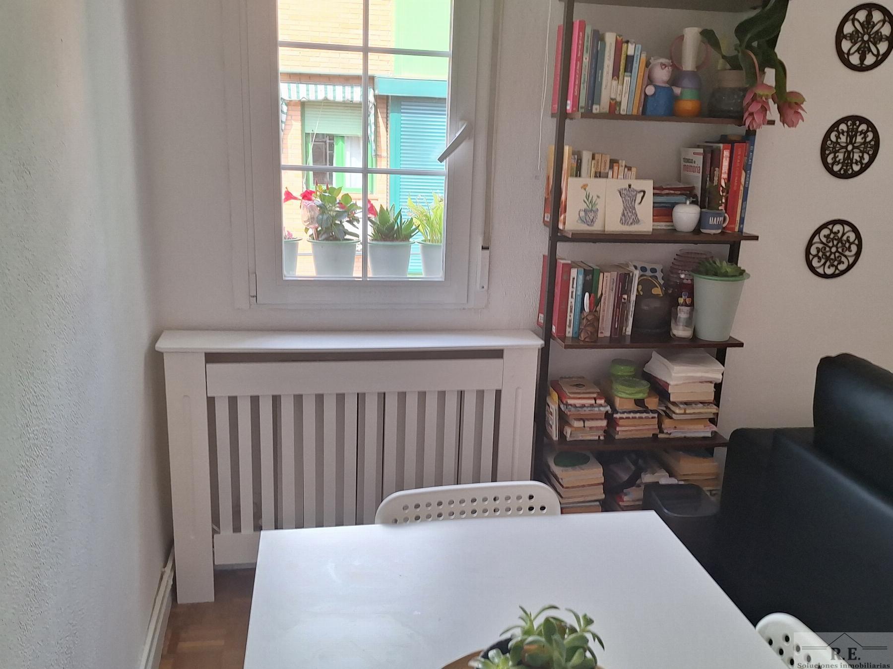 For sale of flat in Madrid
