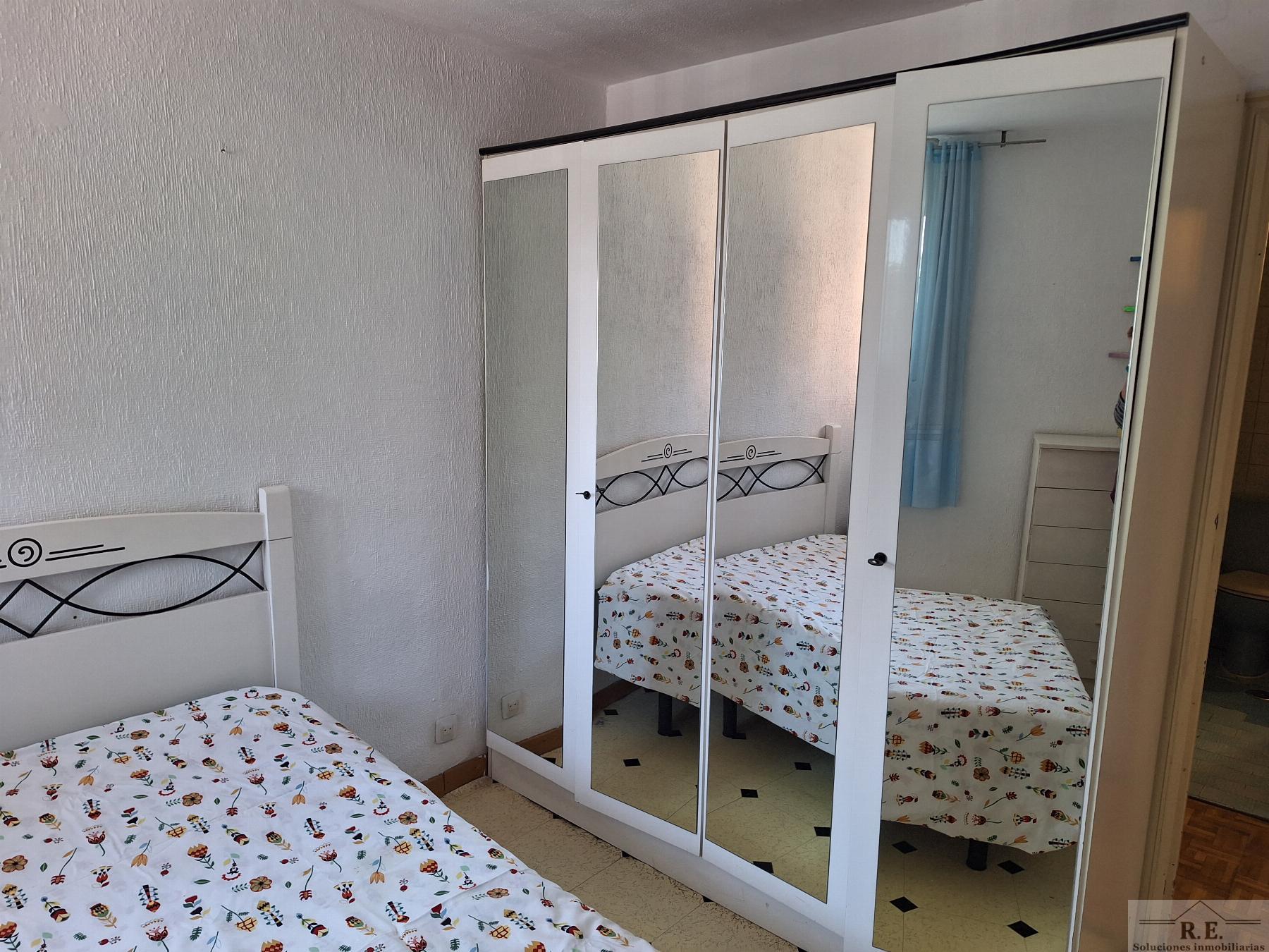 For sale of flat in Madrid