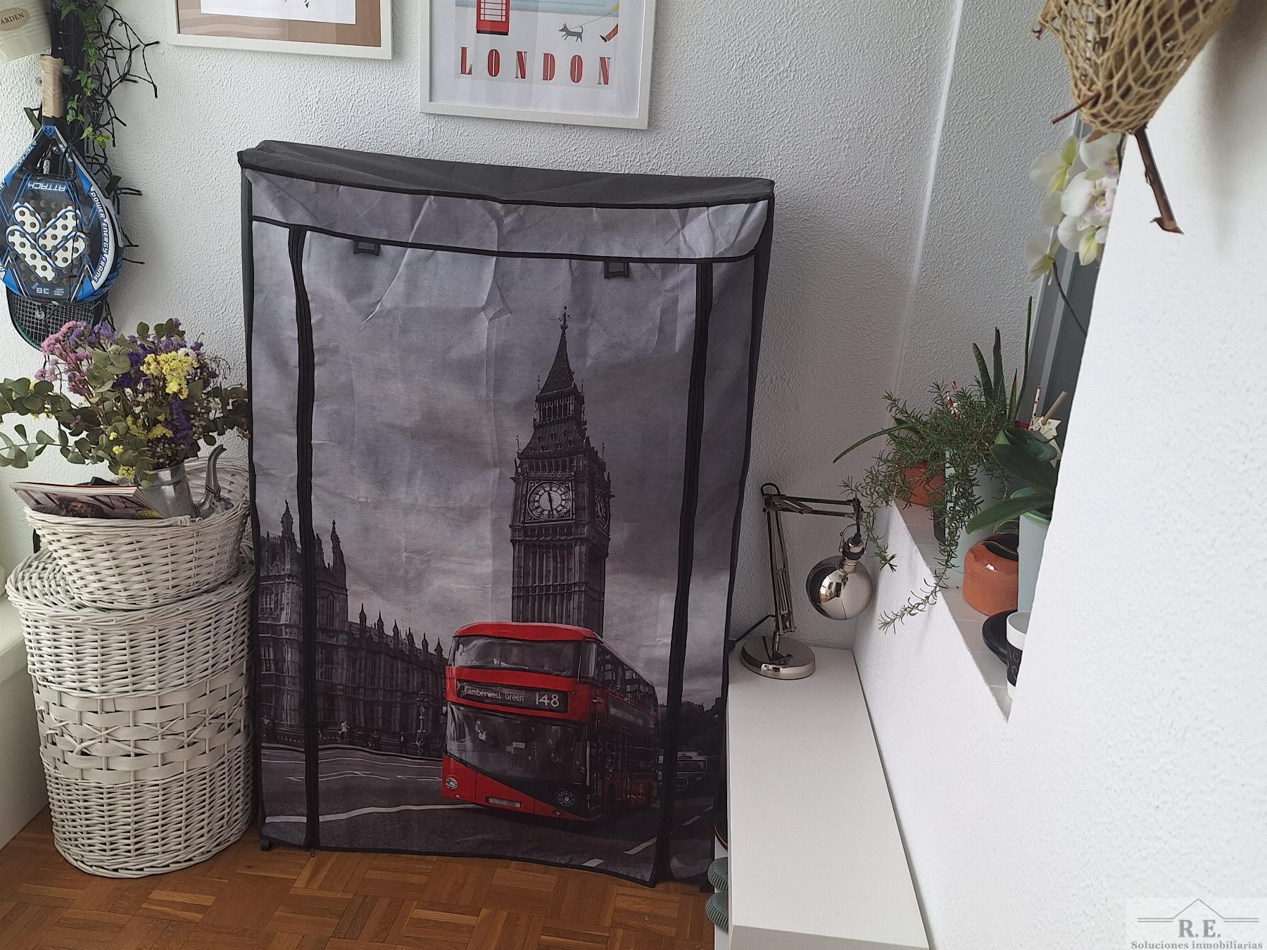 For sale of flat in Madrid