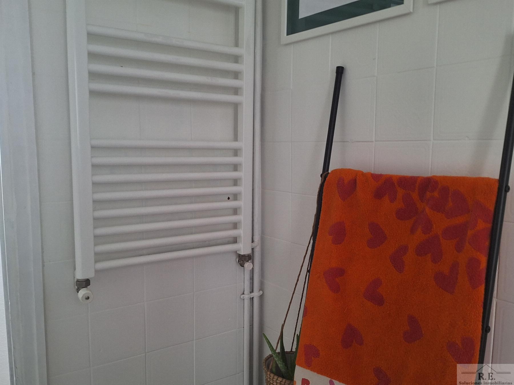 For sale of flat in Madrid