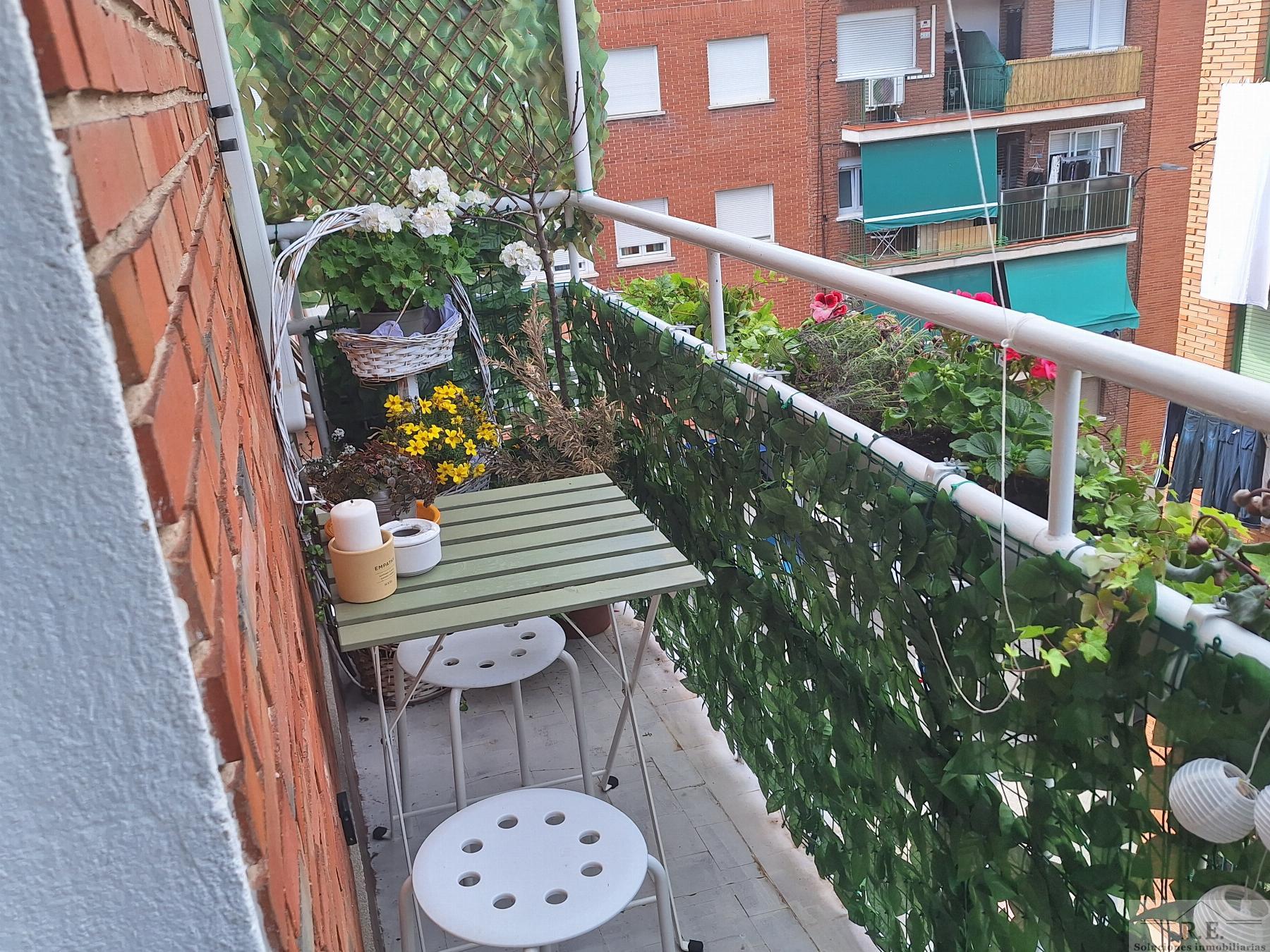 For sale of flat in Madrid