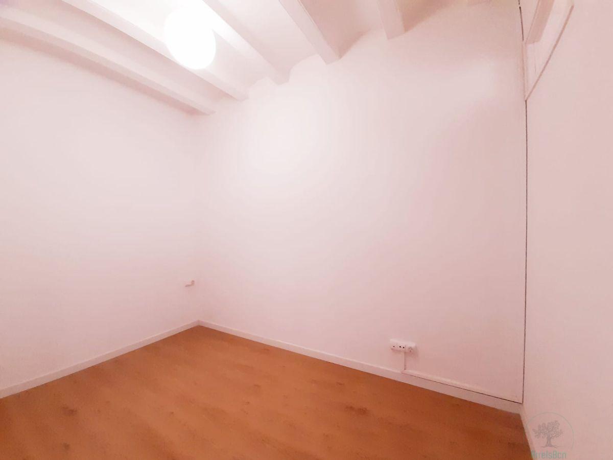 For rent of flat in Barcelona