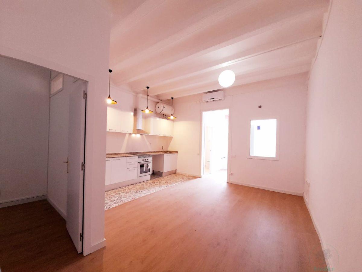 For rent of flat in Barcelona