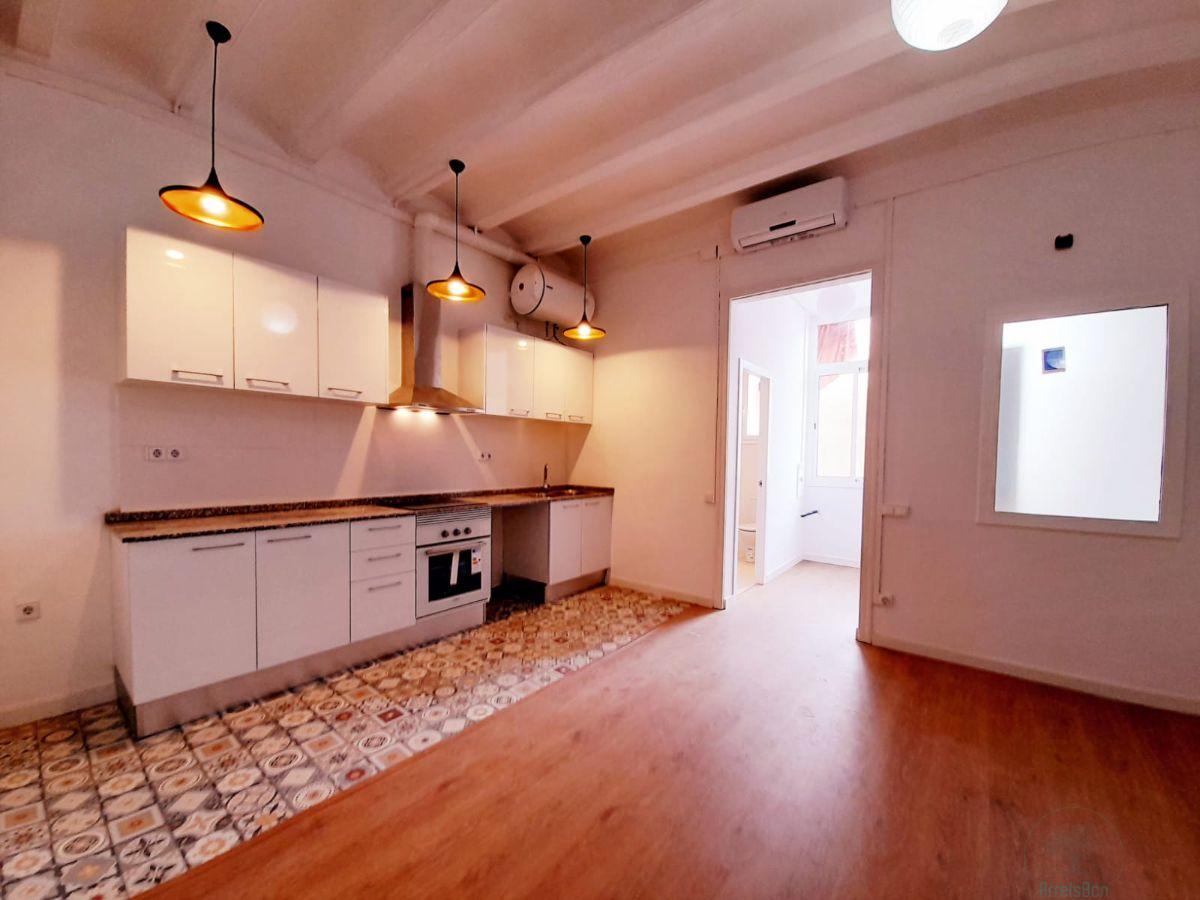 For rent of flat in Barcelona