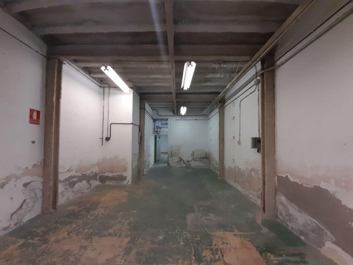For rent of commercial in Barcelona