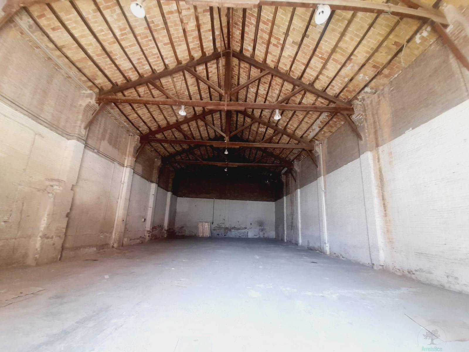 Venta de nave industrial en Barcelona