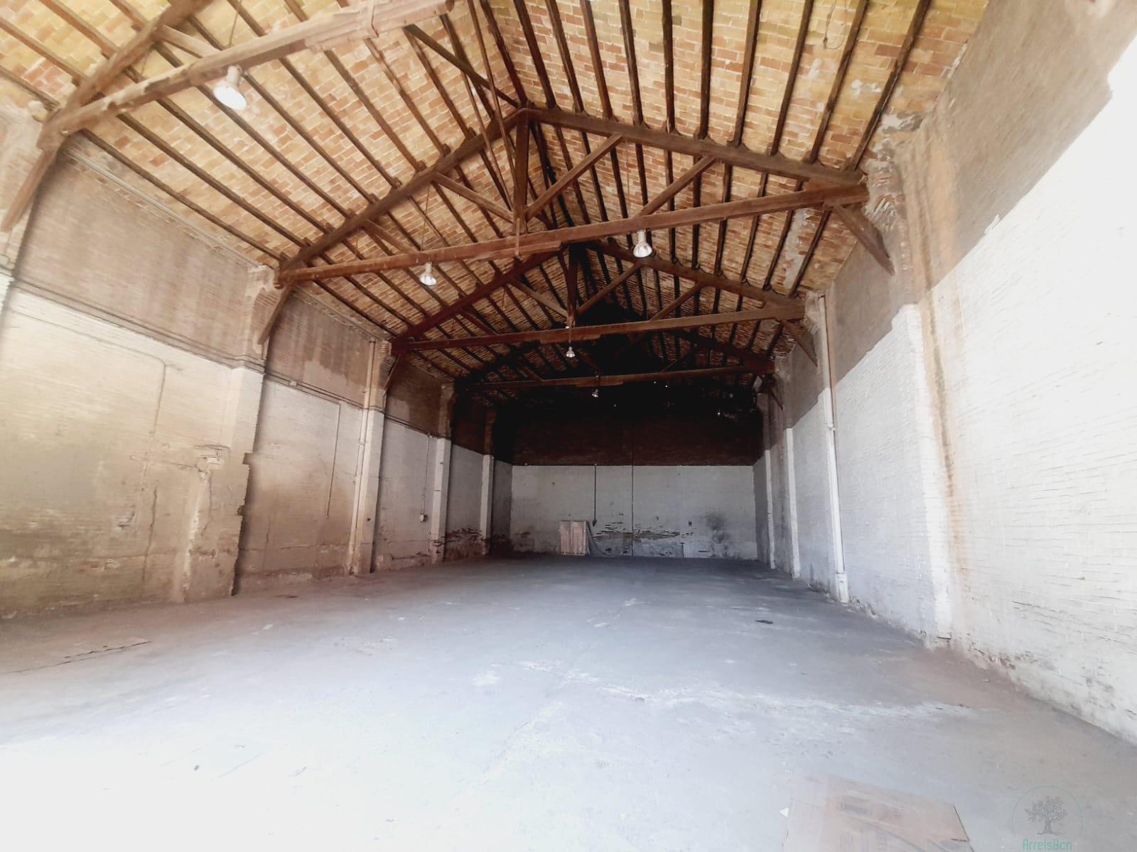 Venta de nave industrial en Barcelona