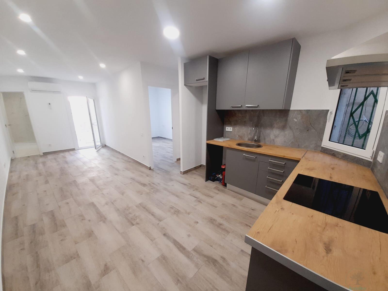 For rent of flat in Badalona