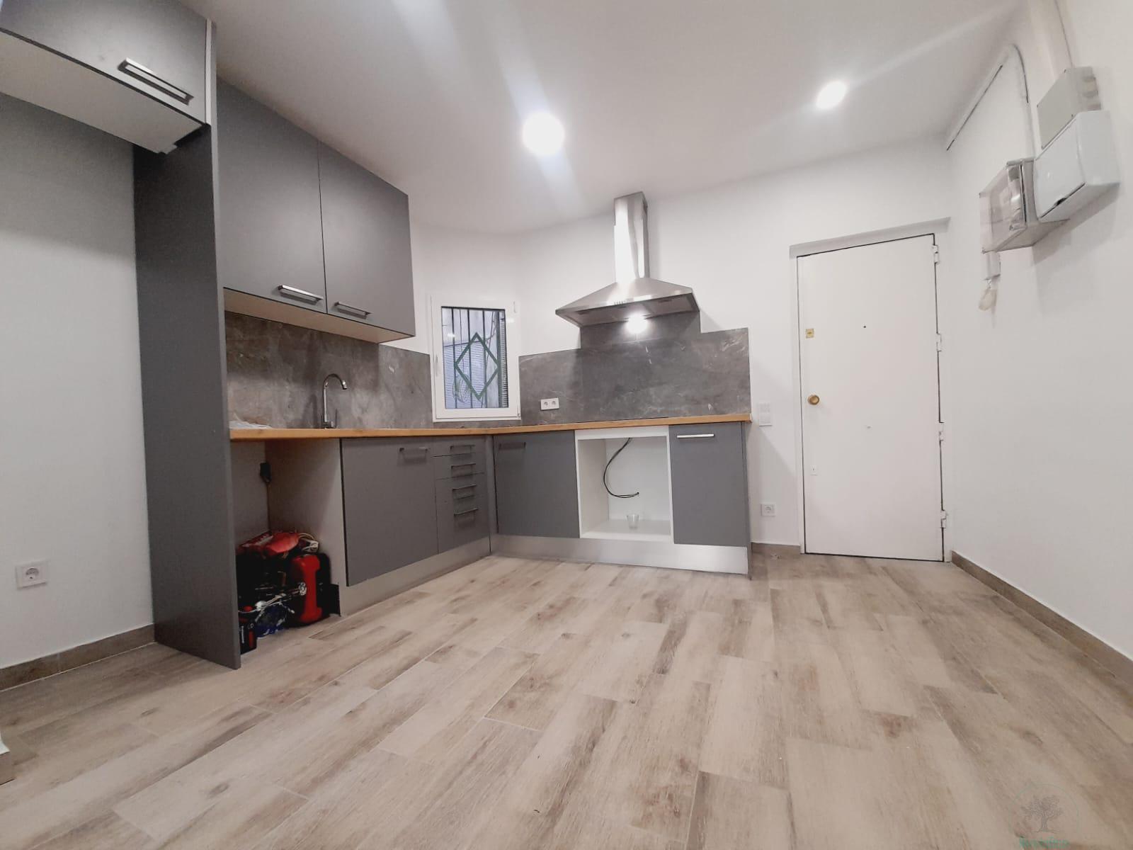 For rent of flat in Badalona