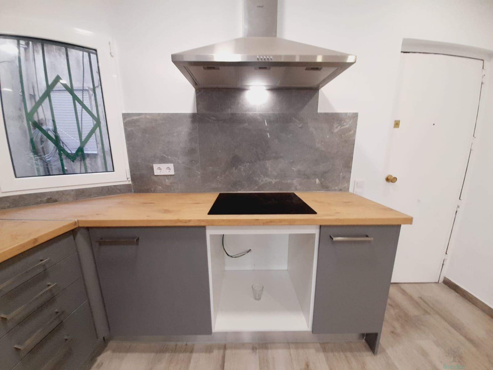 For rent of flat in Badalona