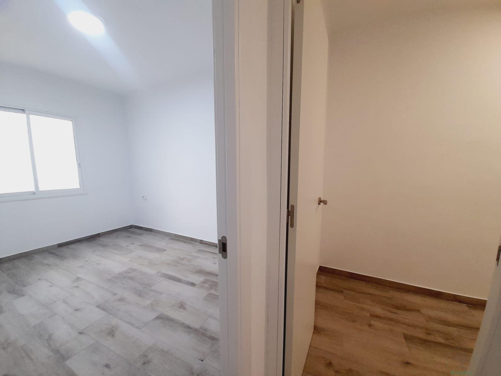 For rent of flat in Badalona