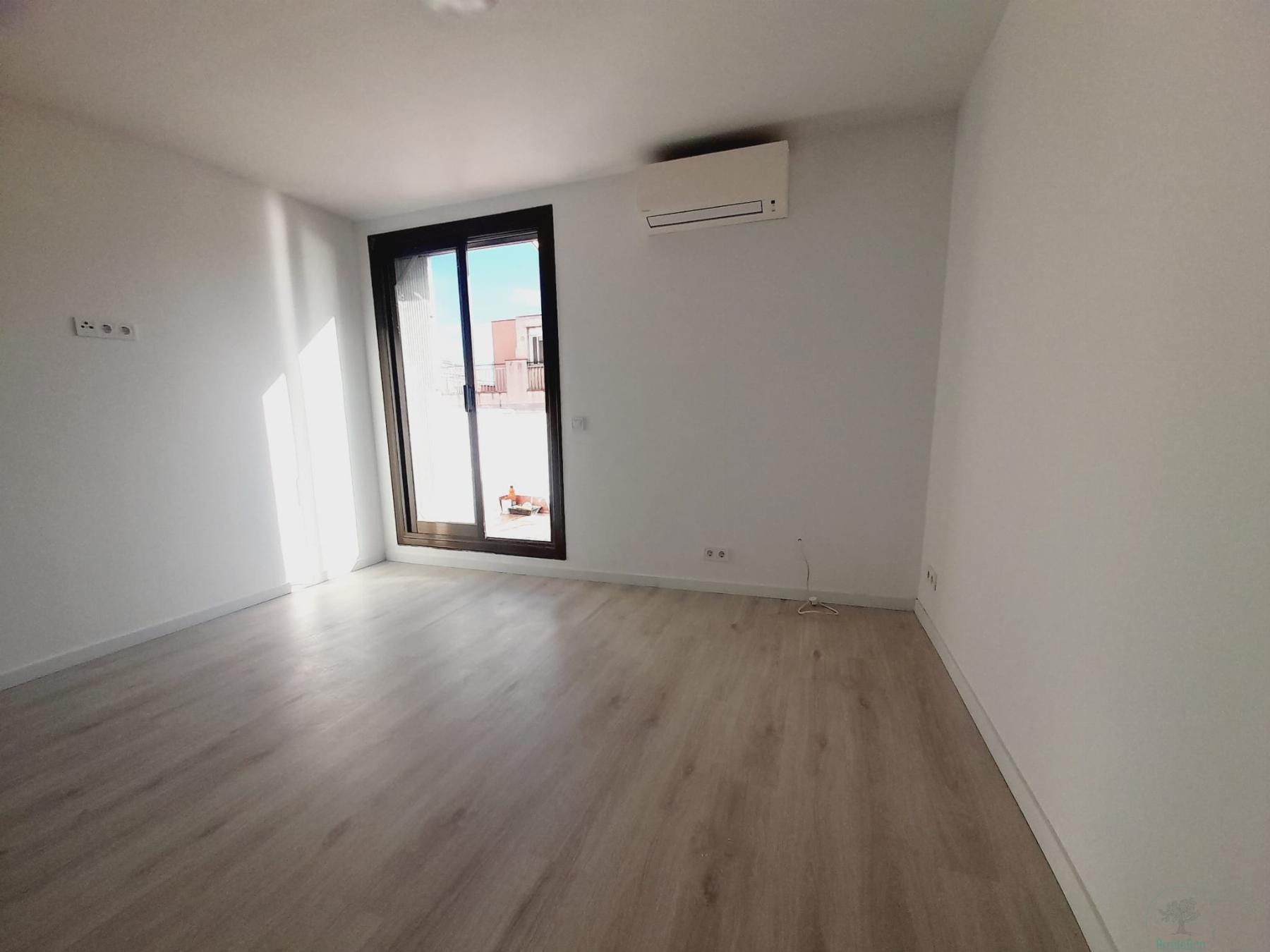 For rent of penthouse in Barcelona