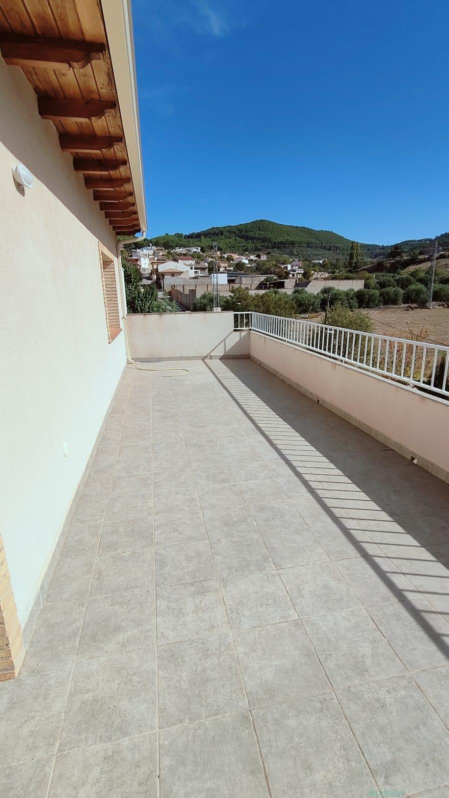 For sale of house in Jaén