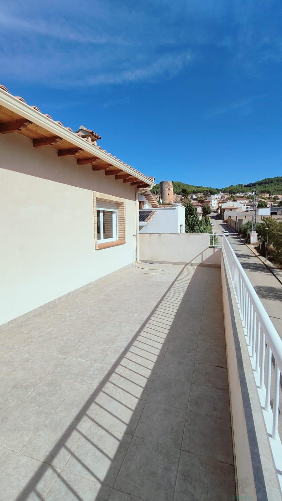 For sale of house in Jaén