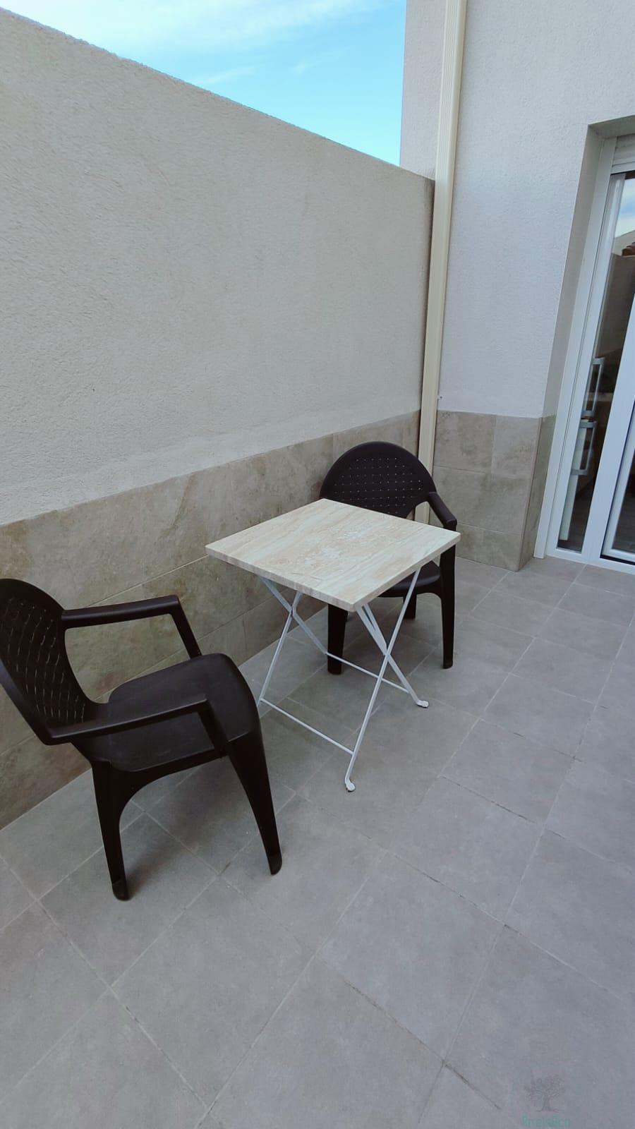 For sale of house in Jaén