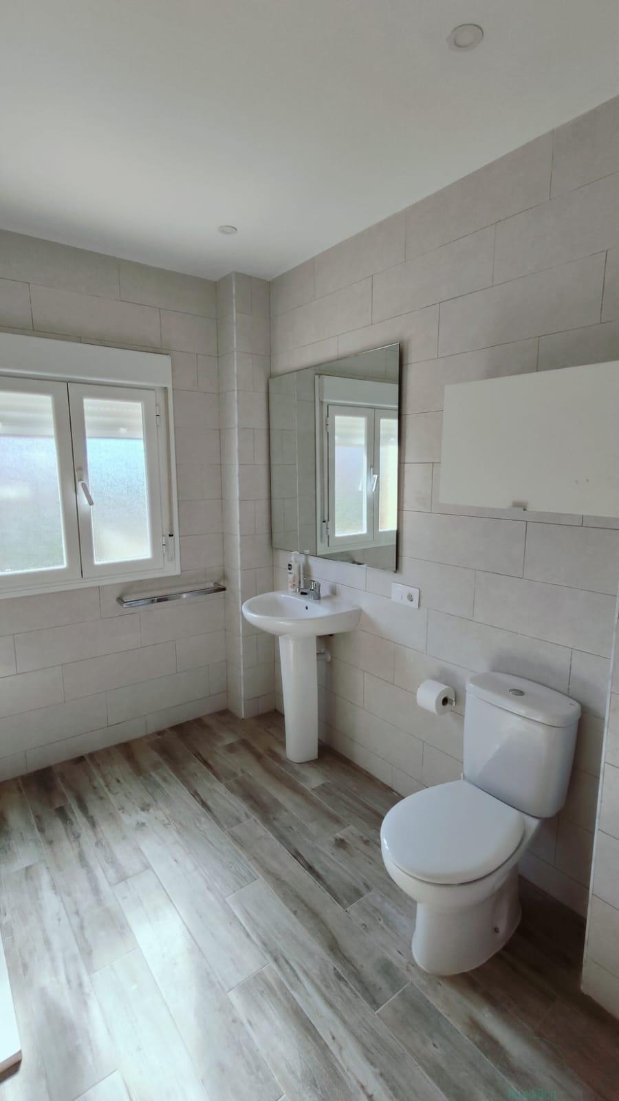For sale of house in Jaén