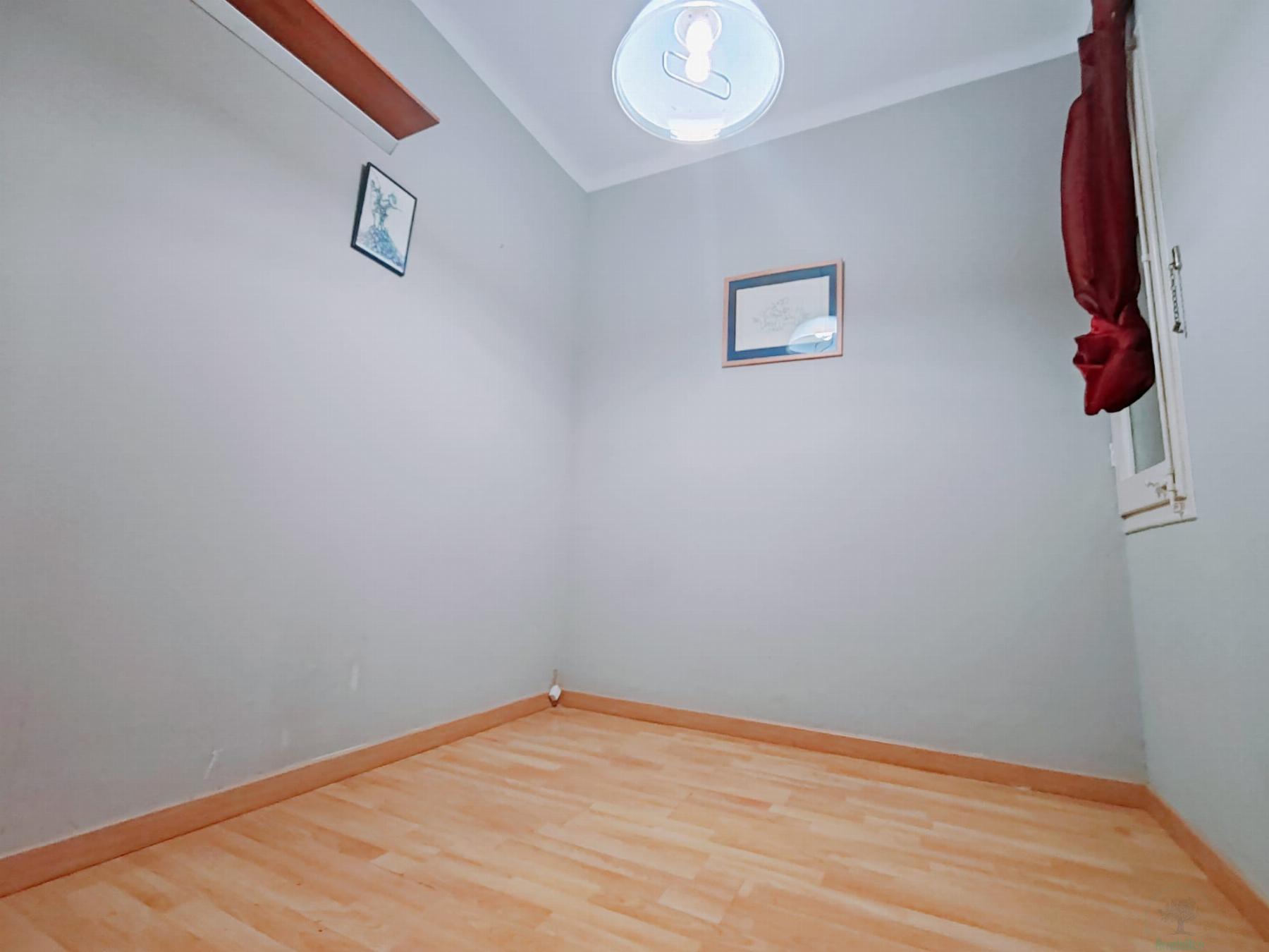 For sale of flat in Barcelona