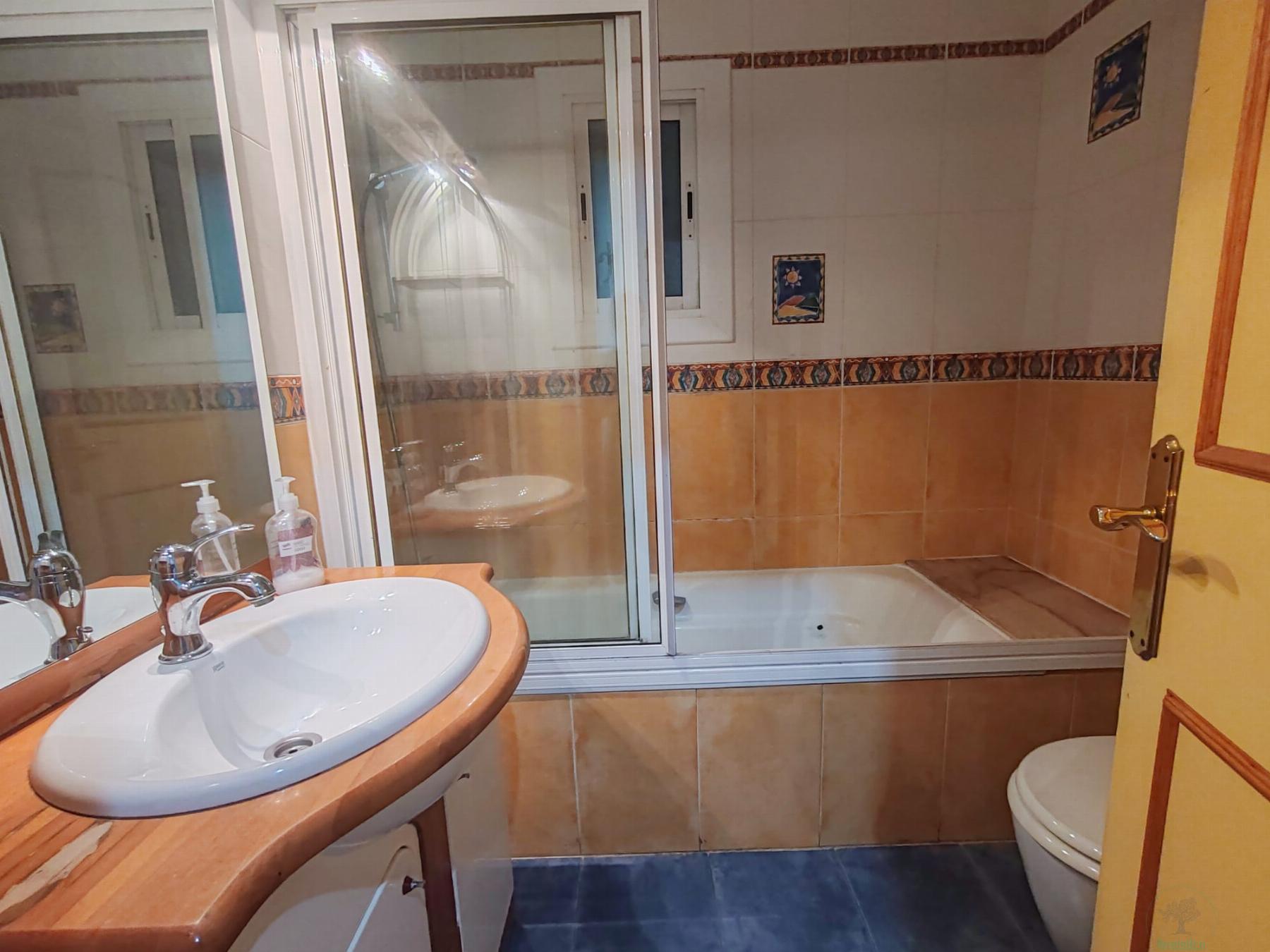 For sale of flat in Badalona