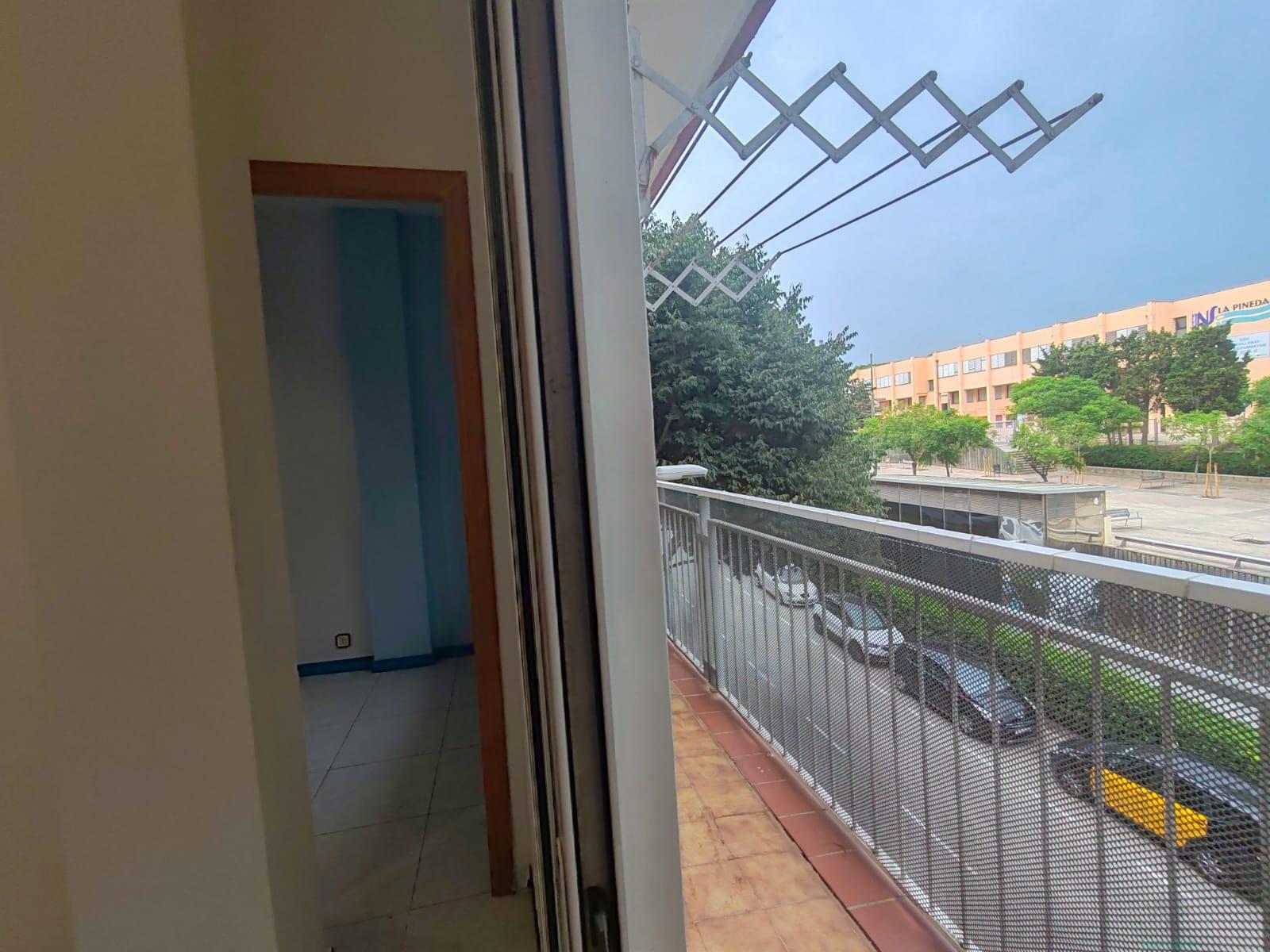 For sale of flat in Badalona