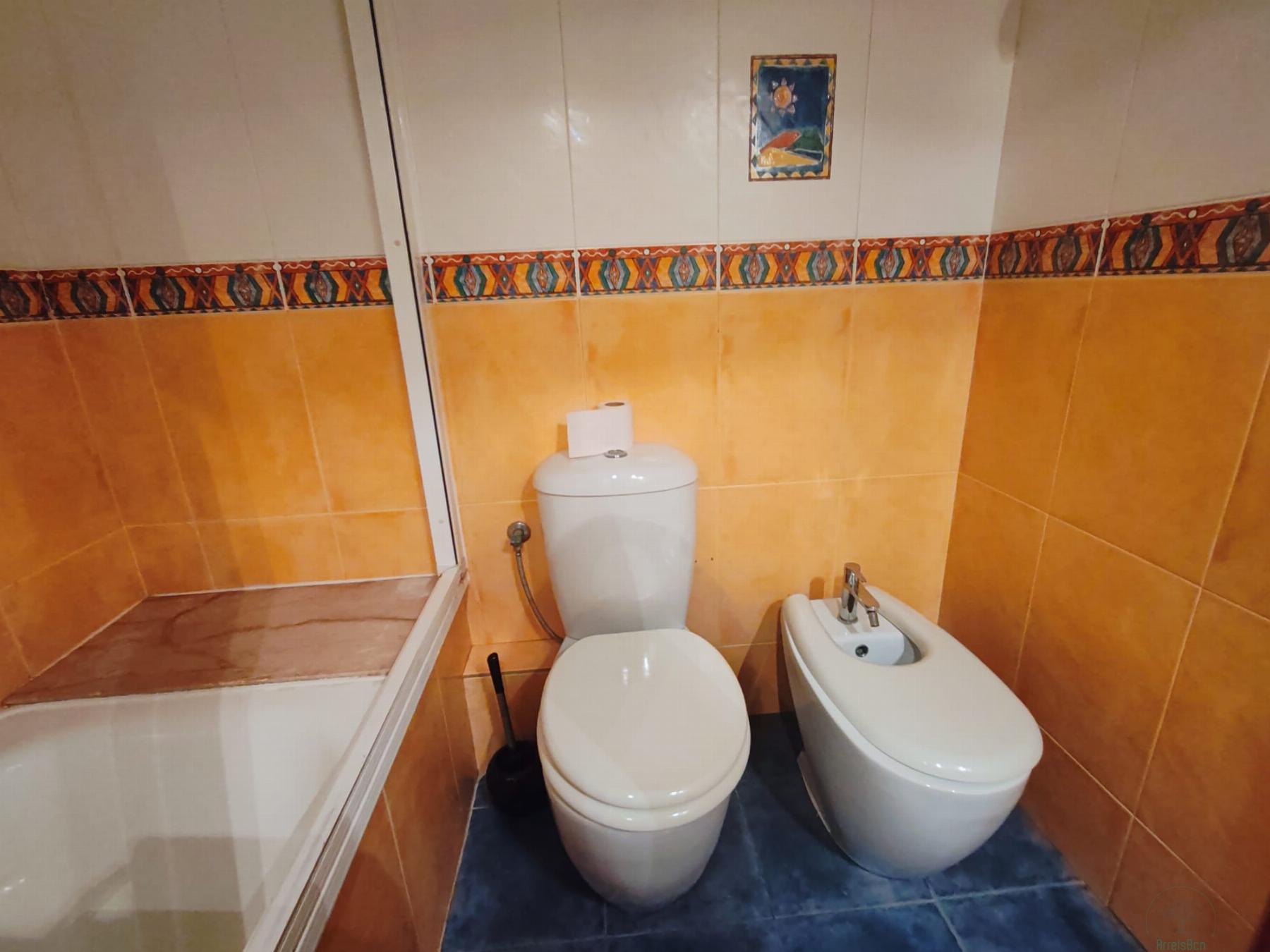 For sale of flat in Badalona