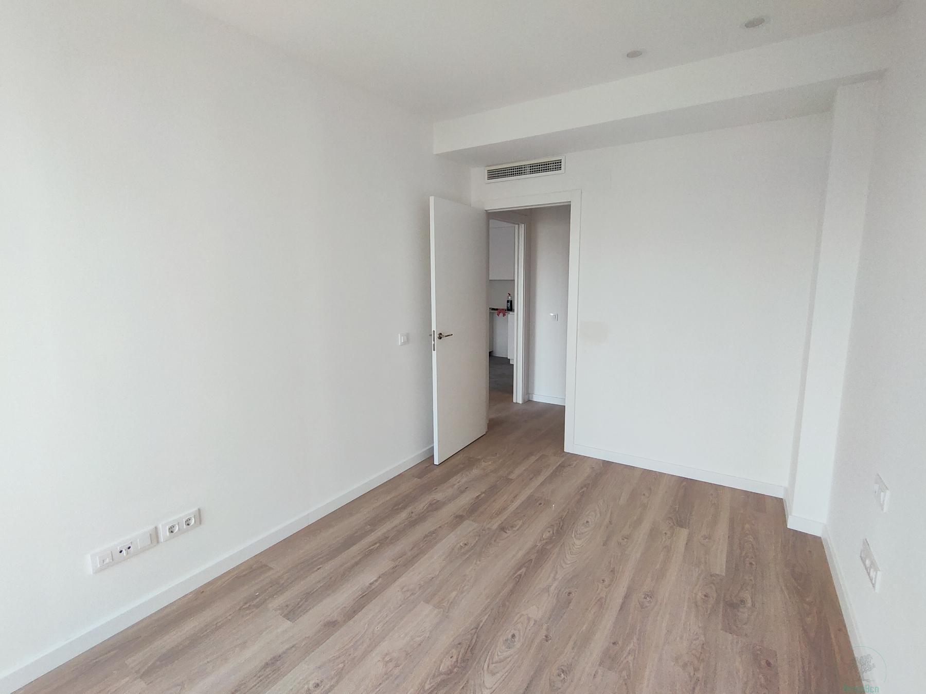 For sale of flat in Barcelona