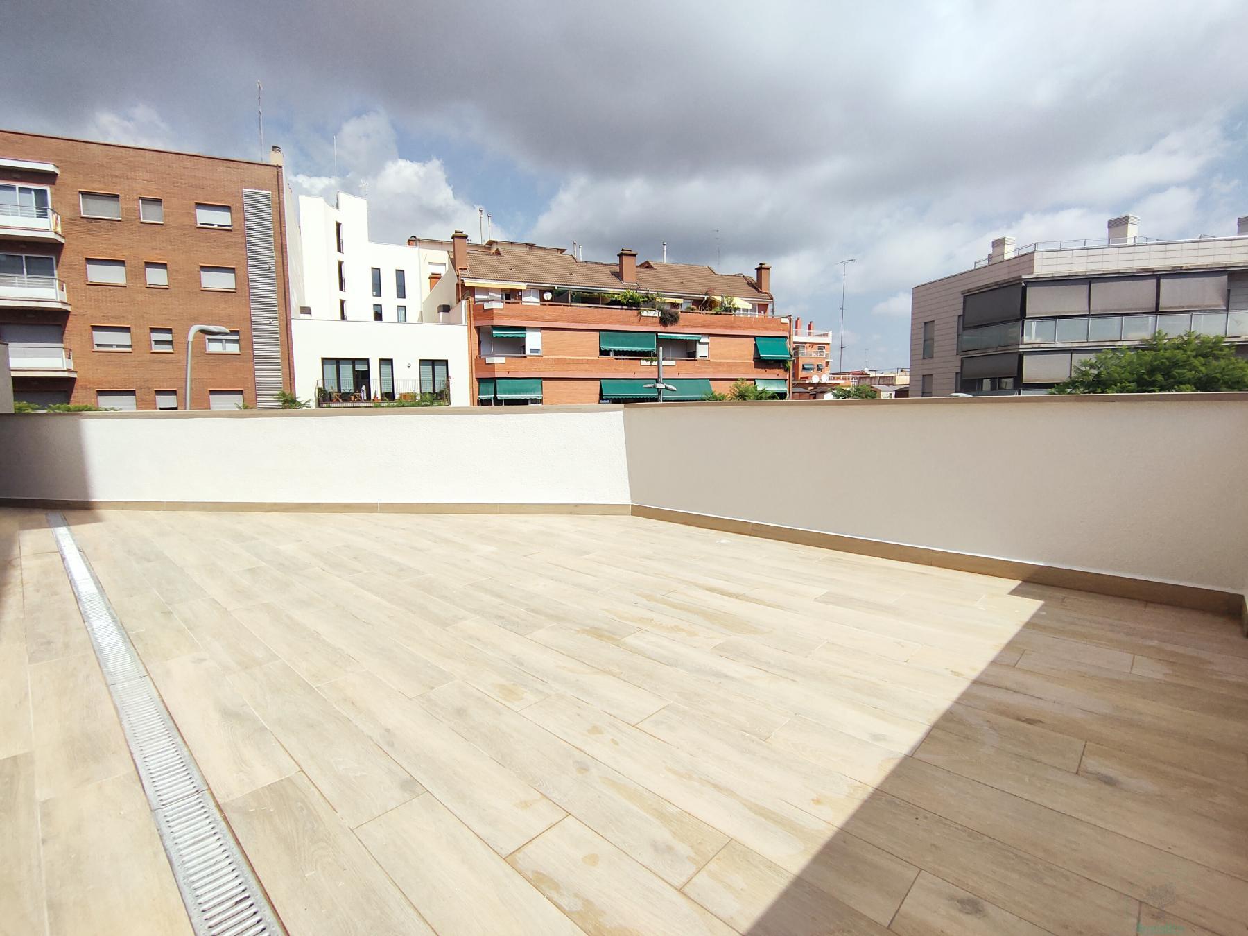 For sale of flat in Barcelona