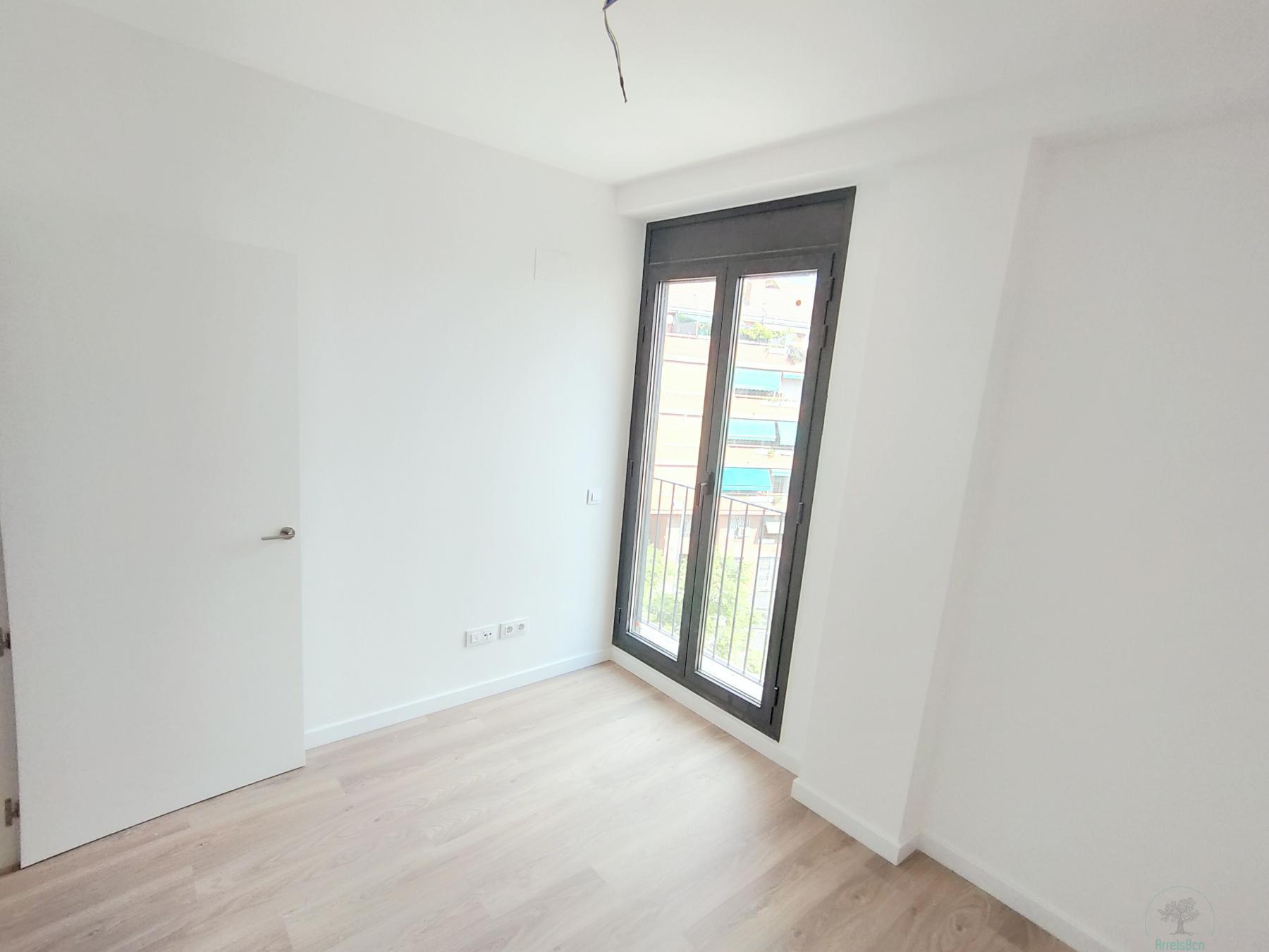 For sale of flat in Barcelona