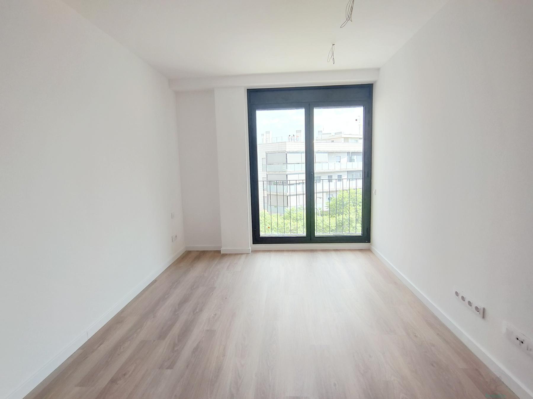 For sale of flat in Barcelona
