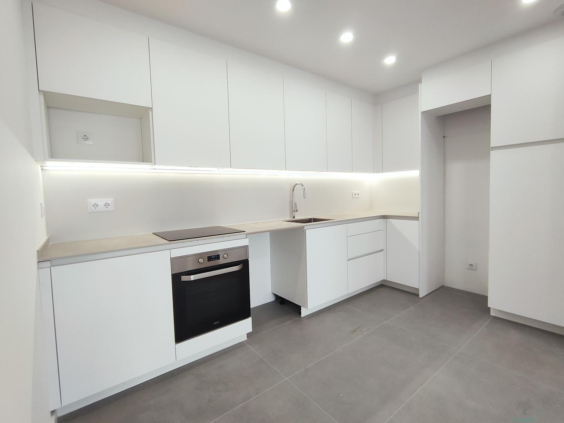 For sale of flat in Barcelona
