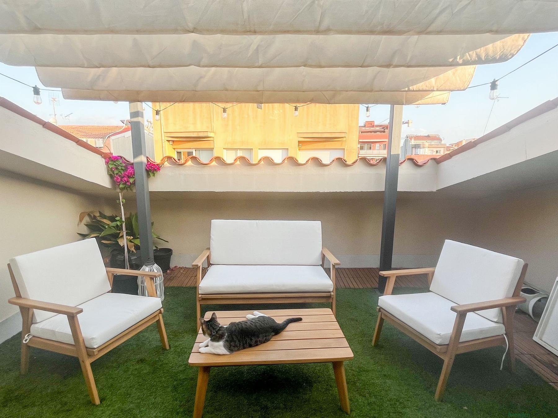 For rent of penthouse in Molins de Rei