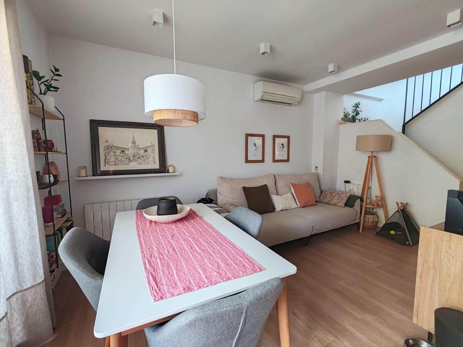 For rent of penthouse in Molins de Rei