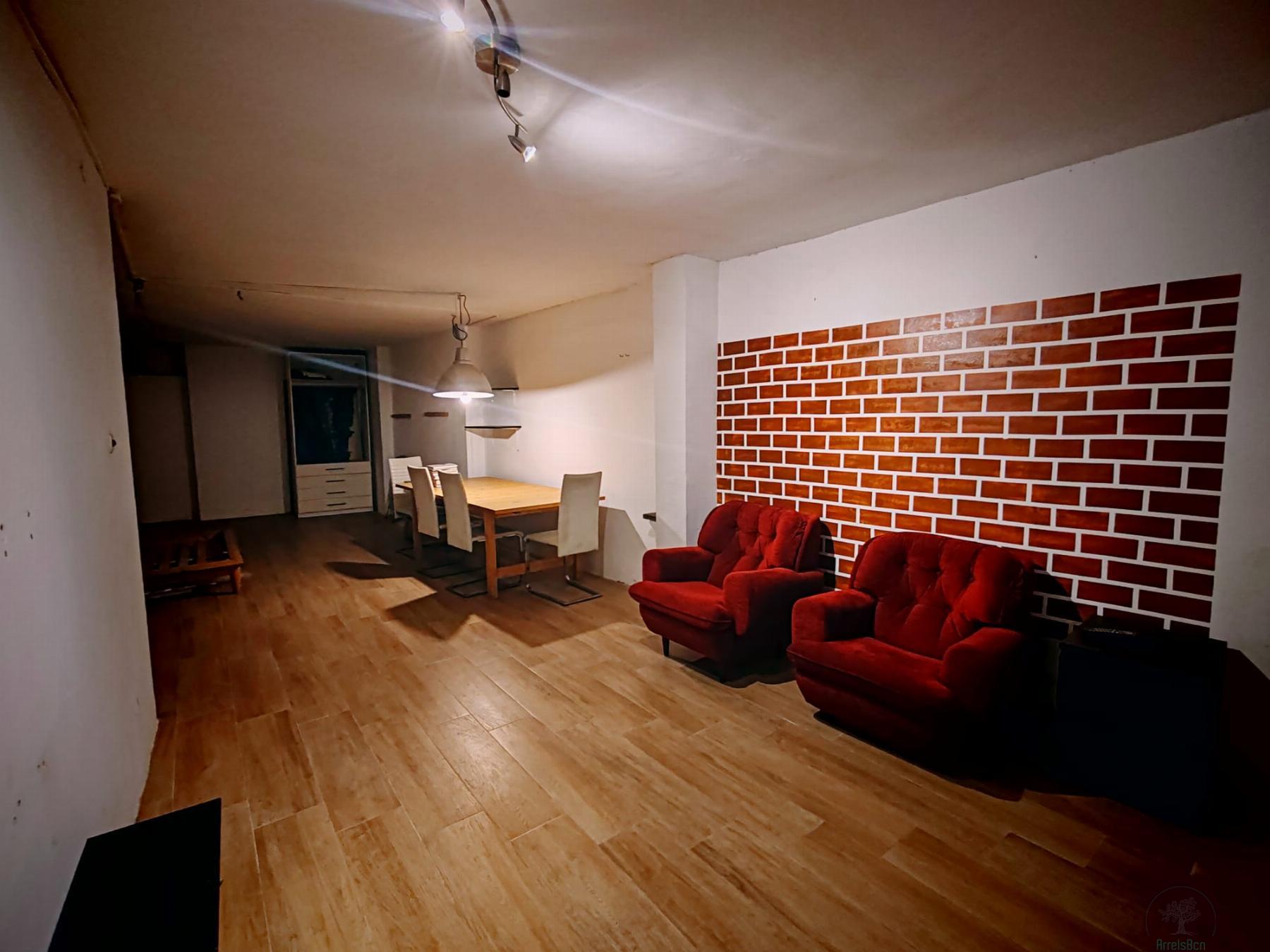 For sale of study in Barcelona
