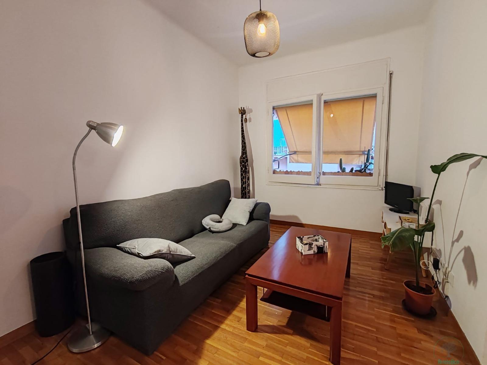 For rent of duplex in Barcelona