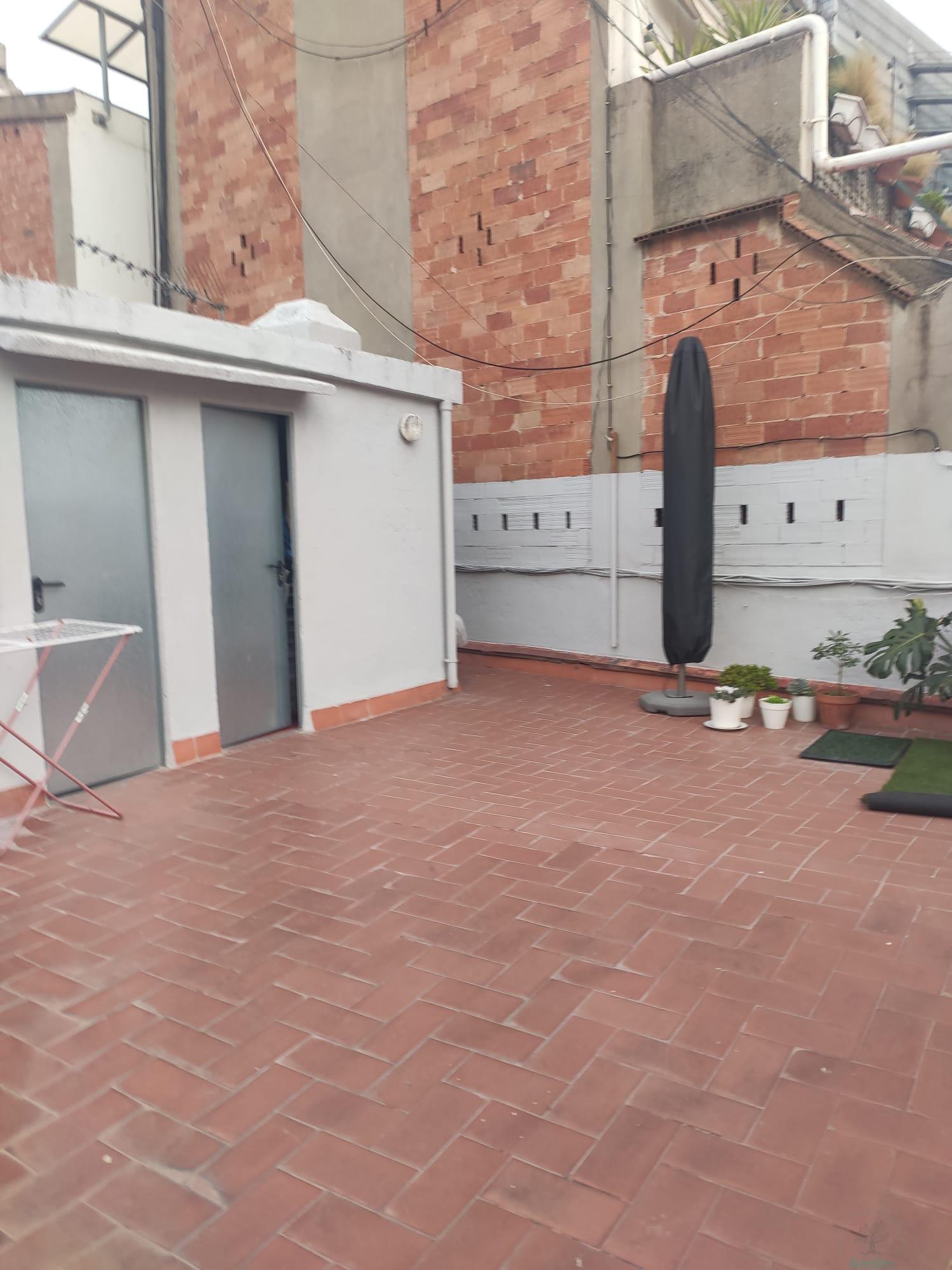 For sale of flat in Barcelona