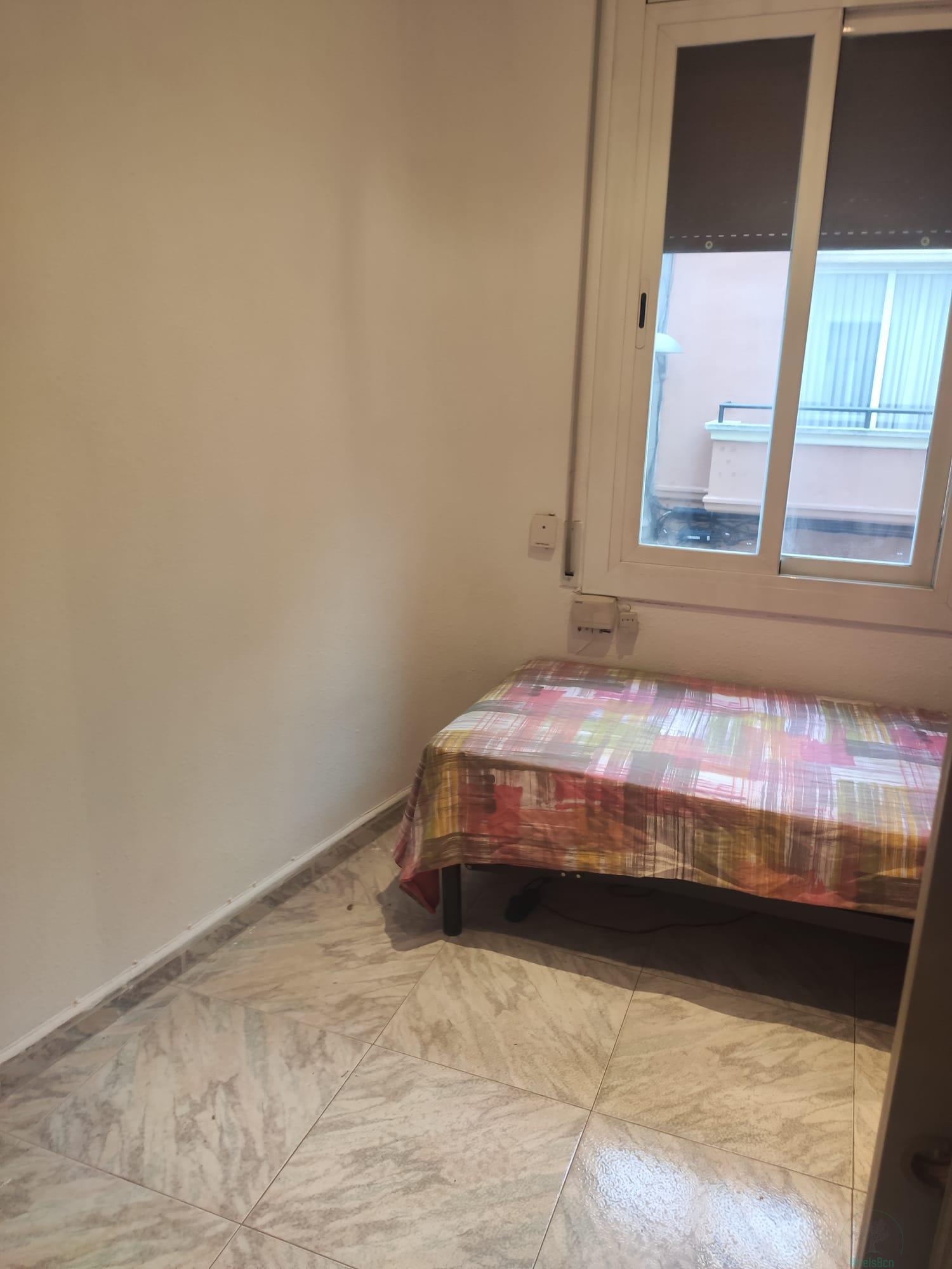 For sale of flat in Barcelona