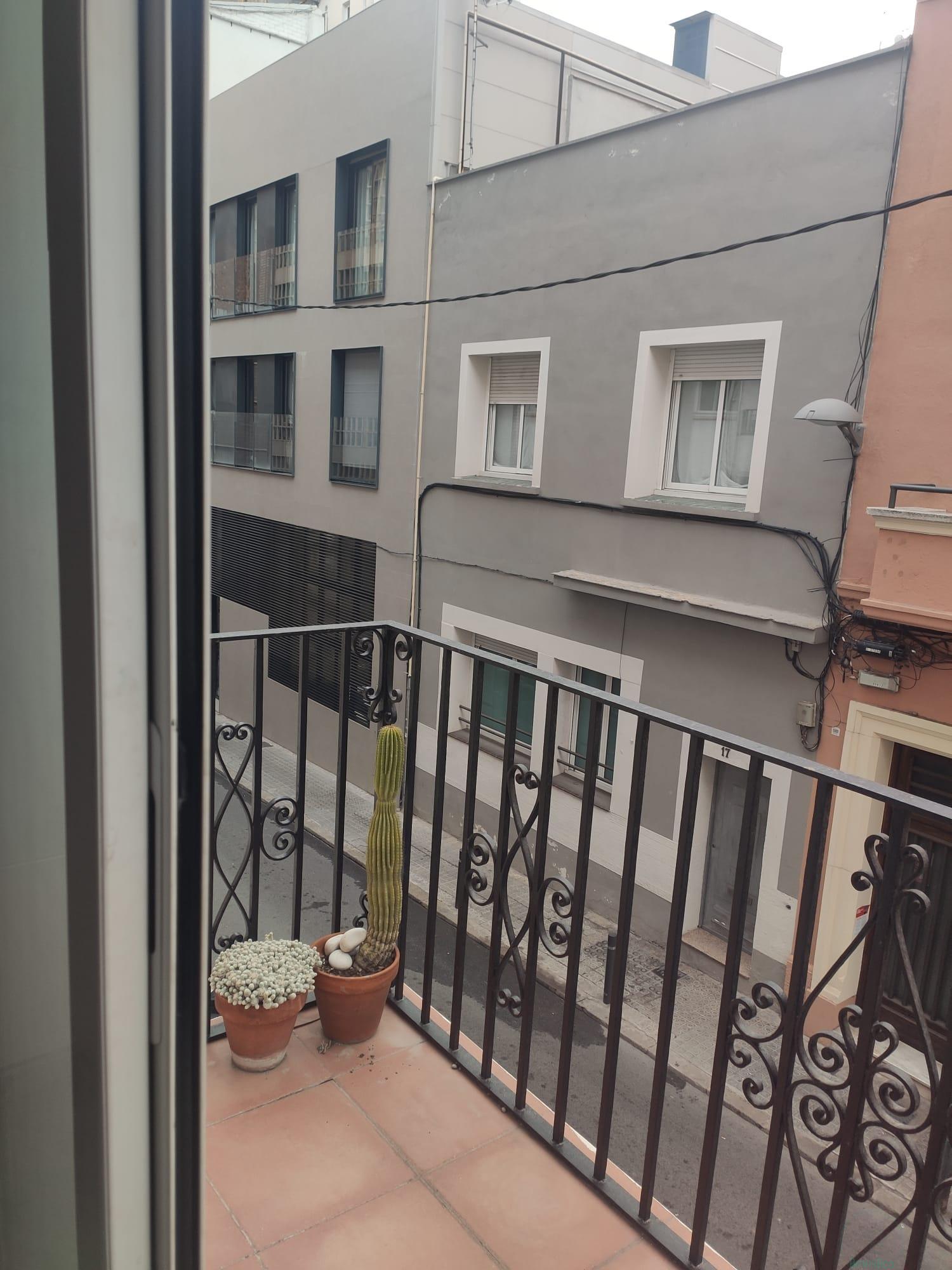 For sale of flat in Barcelona