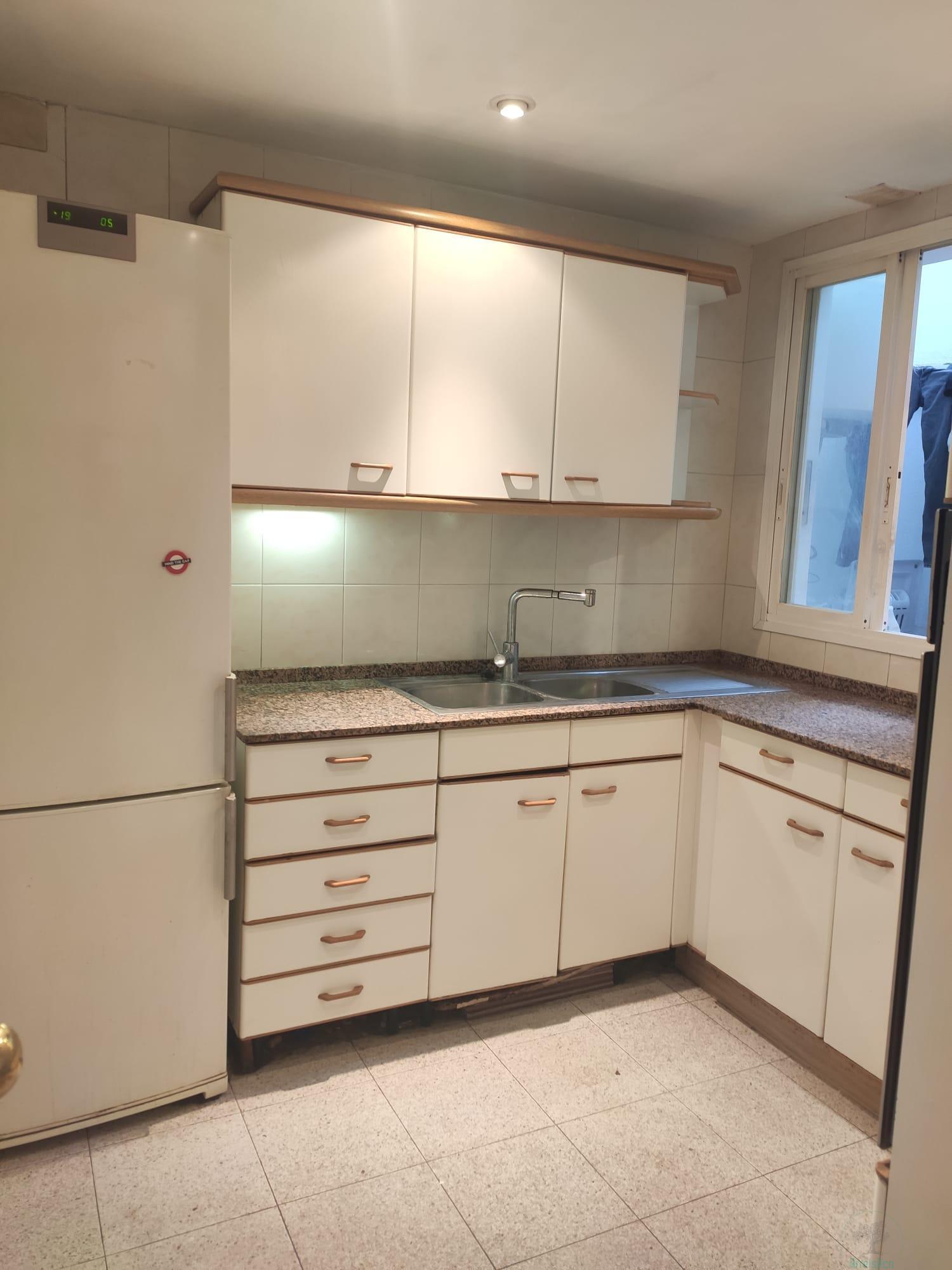 For sale of flat in Barcelona