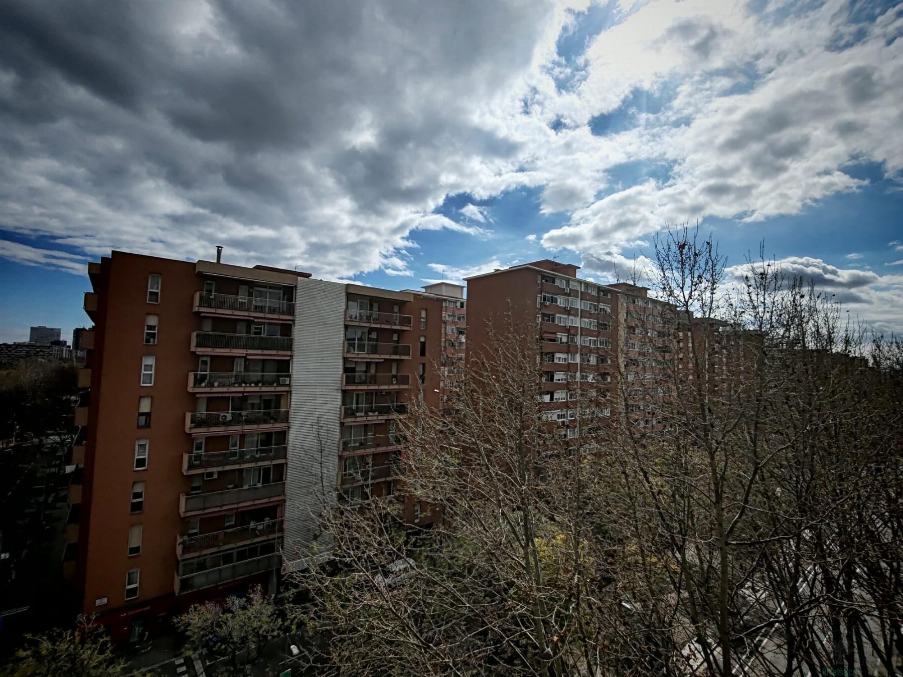 For sale of flat in Barcelona