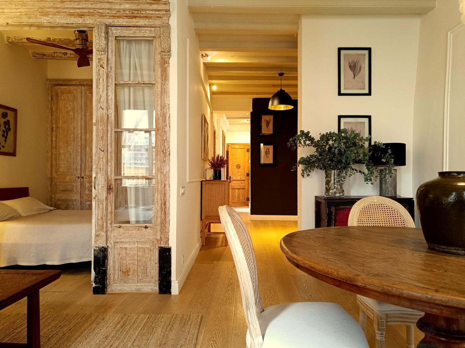 For sale of flat in Barcelona