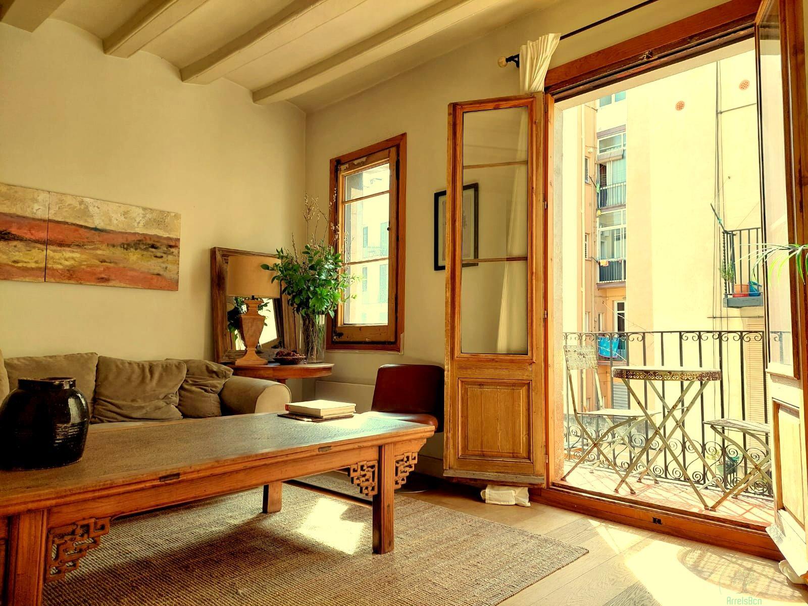For sale of flat in Barcelona