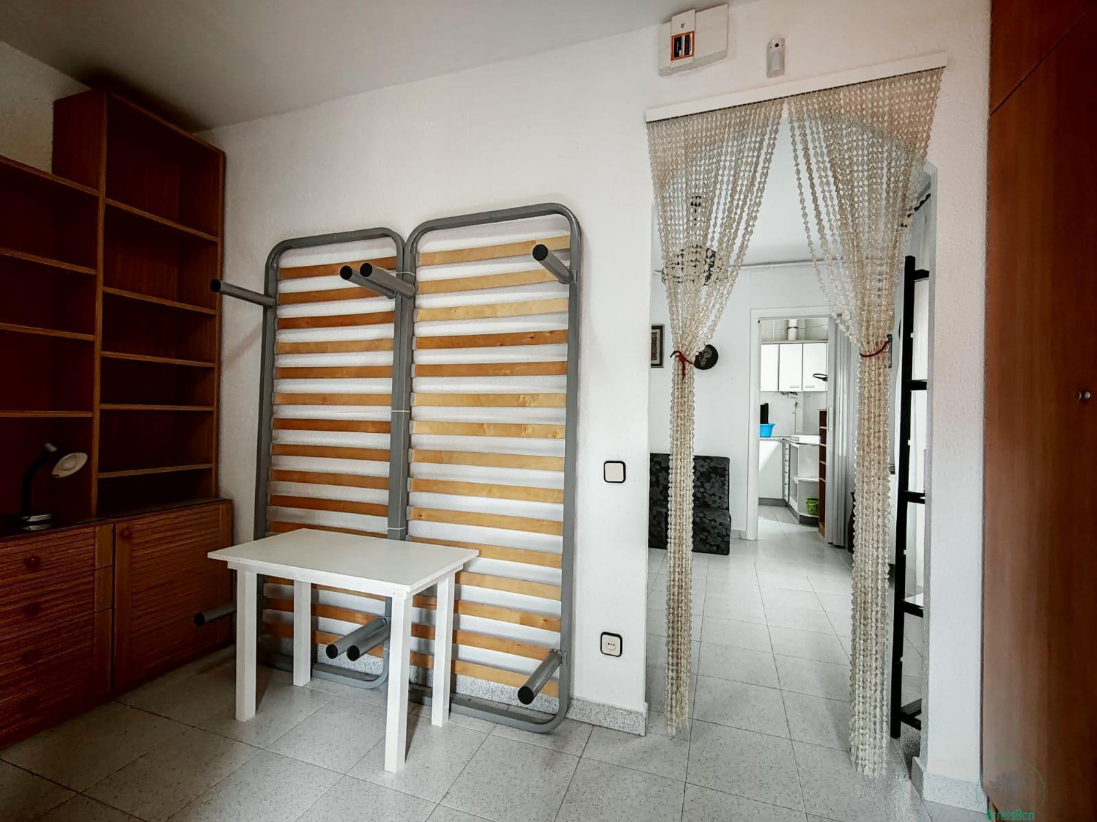 For sale of flat in Barcelona