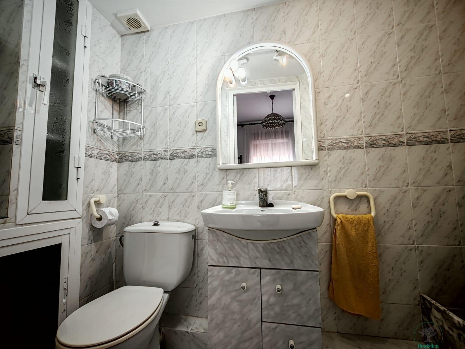 For sale of flat in Barcelona