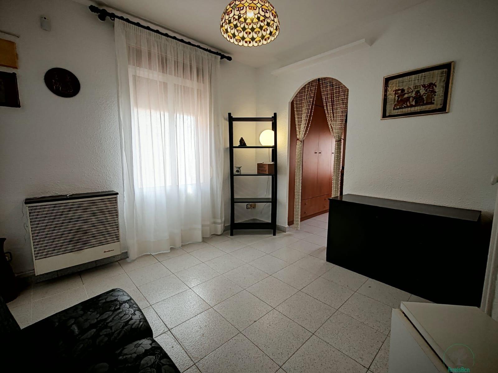 For sale of flat in Barcelona
