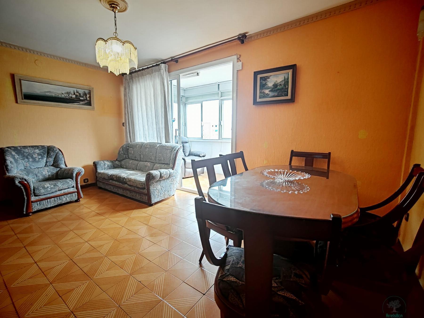 For sale of flat in Barcelona